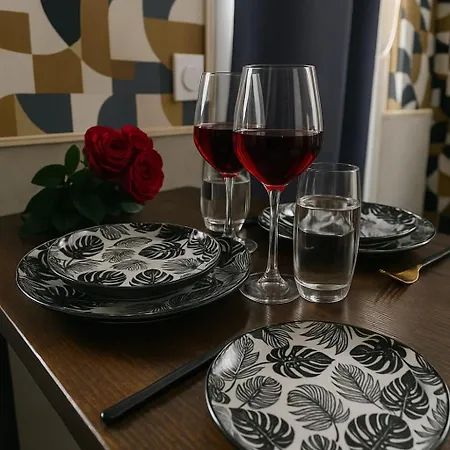 & Balneo Privatif דירה Évreux